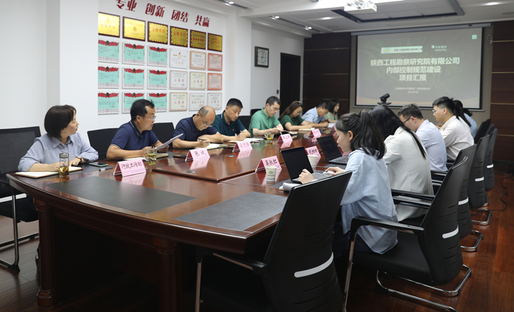 64a36c45ed8ed.jpg HG5B6704_副本_副本.jpg